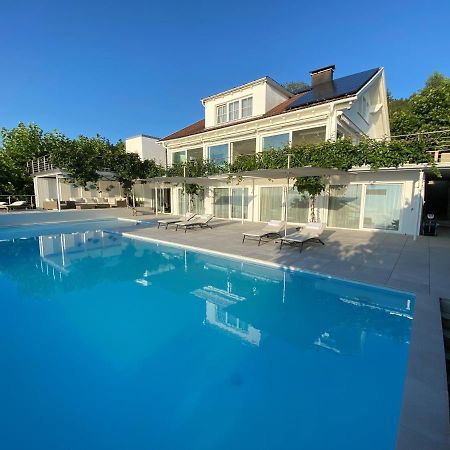 Villa Uber Dem Bodensee - Hauptwohnung 로하우 외부 사진