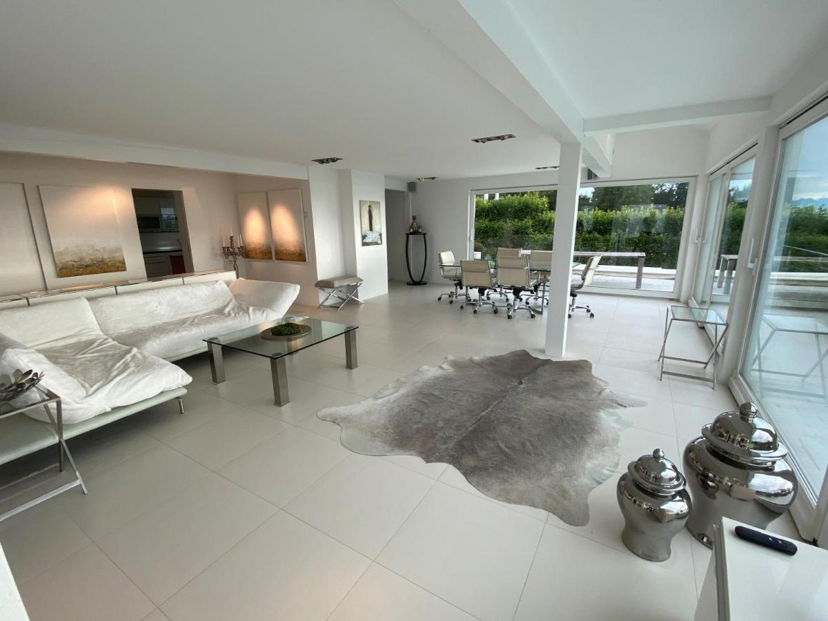 Villa Uber Dem Bodensee - Hauptwohnung 로하우 외부 사진