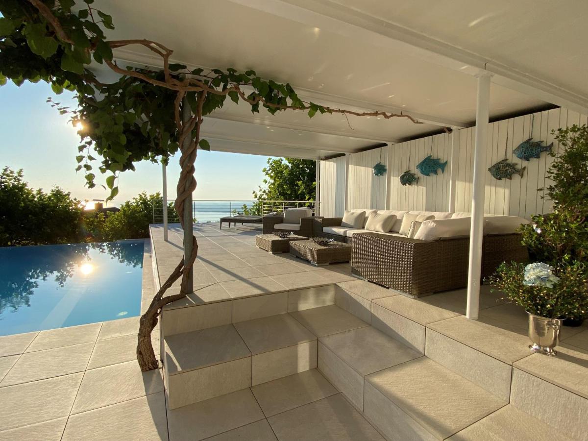 Villa Uber Dem Bodensee - Hauptwohnung 로하우 외부 사진